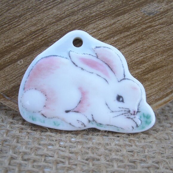 Longaberger Other - 2001 Longaberger Small Easter Bunny Tie-On Charm for Basket